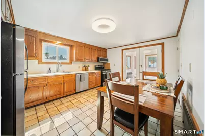 223 North Street, Windsor Locks, CT 06096 - Photo 6