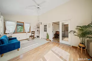 223 North St, Windsor Locks, CT 06096 - Photo 4