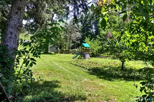 174 Mill Plain Rd, Branford, CT 06405 - Photo 12