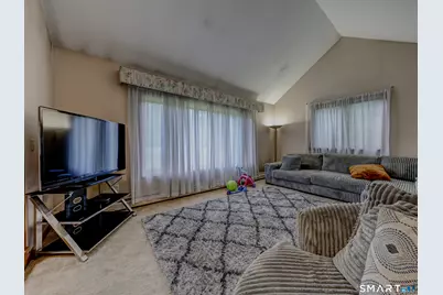 33 Habitat Lane, Bloomfield, CT 06002 - Photo 16