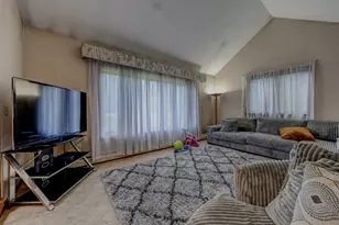 33 Habitat Ln, Bloomfield, CT 06002 - Photo 16
