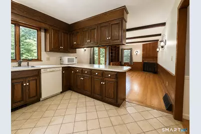9 Bobolink Lane, Somers, CT 06071 - Photo 2