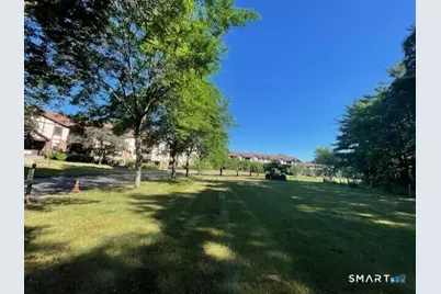 365 Mather Street #27, Hamden, CT 06514 - Photo 2