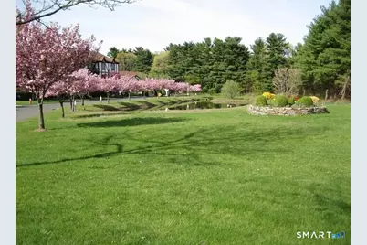 365 Mather Street #27, Hamden, CT 06514 - Photo 1