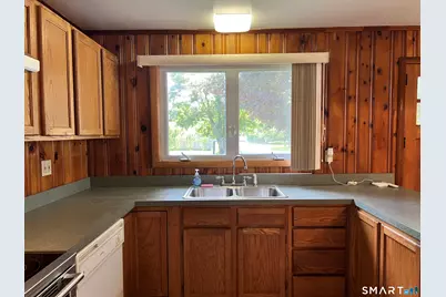 34 Corsino Avenue, Old Lyme, CT 06371 - Photo 14