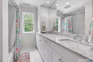 115 Fairway Dr, Stamford, CT 06903 - Photo 28