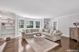 115 Fairway Dr, Stamford, CT 06903 - Photo 18