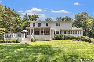 115 Fairway Dr, Stamford, CT 06903 - Photo 2