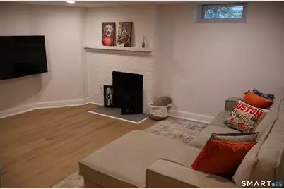 120 Robin Road, West Hartford, CT 06119 - Photo 20