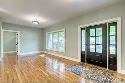 70 Apple Hill, Wethersfield, CT 06109 - Photo 2