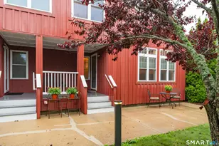 110 Cherry St, Guilford, CT 06437 - Photo 2