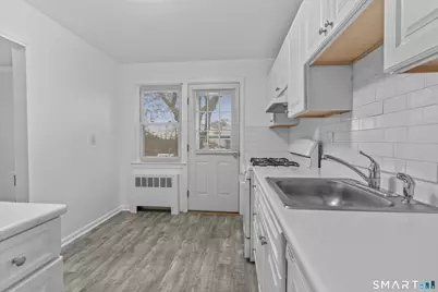 56 Blachley Road #B, Stamford, CT 06902 - Photo 6