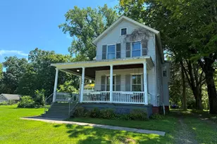 134 Pleasant St, Windsor, CT 06095 - Photo 1