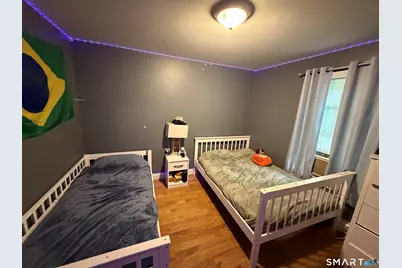 66-68 Golden Hill Street, Naugatuck, CT 06770 - Photo 14
