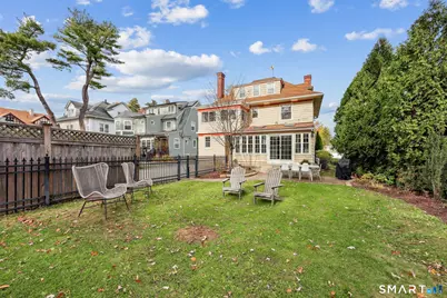 135 Elizabeth Street, Hartford, CT 06105 - Photo 36