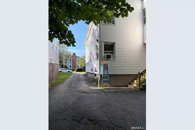 45 Grasso Terrace, Bridgeport, CT 06604 - Photo 16