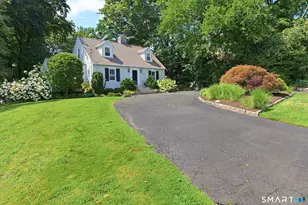 1923 Huntington Turnpike, Trumbull, CT 06611 - Photo 1