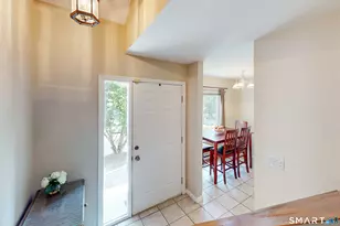 20 E Pembroke Rd, Danbury, CT 06811 - Photo 10