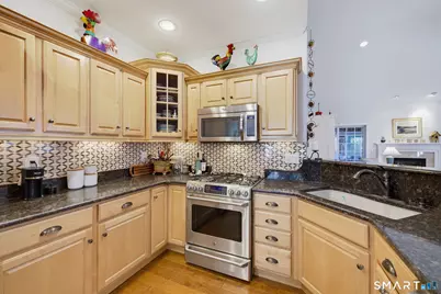 34 Nutmeg Drive #34, Somers, CT 06071 - Photo 8