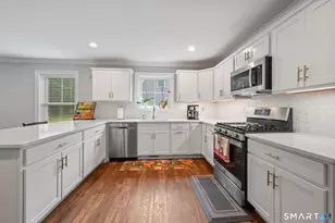 39 Jordan Ln, Colchester, CT 06415 - Photo 10