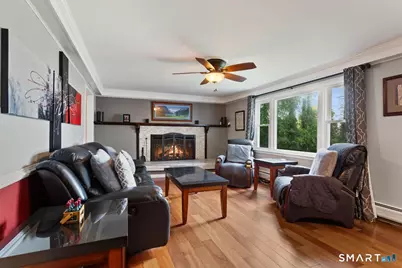 18-A Governors Lane, Bethel, CT 06801 - Photo 8