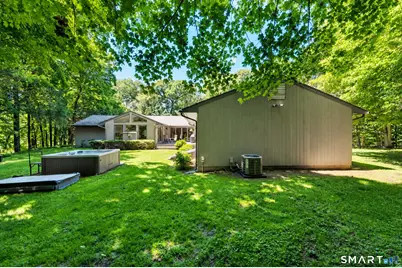 182F Ives Street, Hamden, CT 06518 - Photo 4