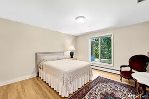 182F Ives St, Hamden, CT 06518 - Photo 24