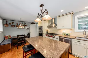47 Jefferson Dr, Guilford, CT 06437 - Photo 6