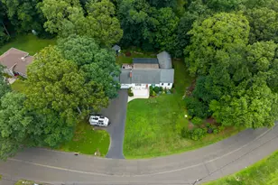 47 Jefferson Dr, Guilford, CT 06437 - Photo 36