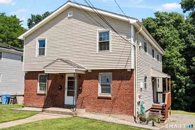 35 Glenwood Street, Manchester, CT 06040 - Photo 2