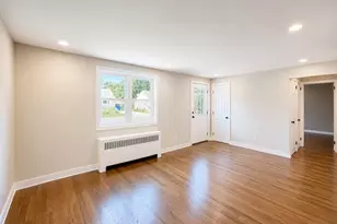 127 Shadycrest Dr, East Hartford, CT 06118 - Photo 8