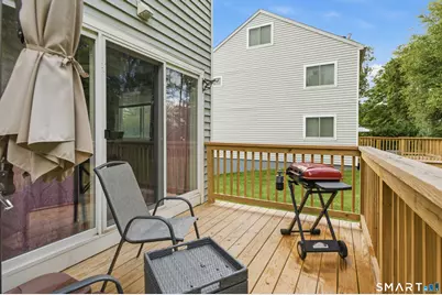 27 Sunridge Lane #27, Cromwell, CT 06416 - Photo 32