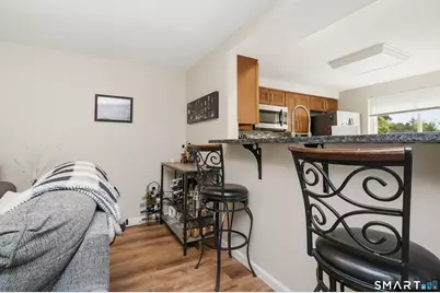 27 Sunridge Lane #27, Cromwell, CT 06416 - Photo 12