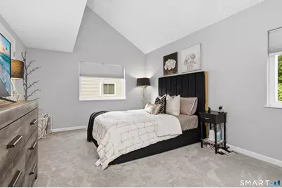 27 Sunridge Lane #27, Cromwell, CT 06416 - Photo 14