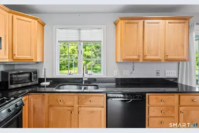 36 Dairy Farm Road, Norwalk, CT 06851 - Photo 18