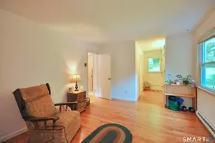 21 Carriage Ln, Roxbury, CT 06783 - Photo 18