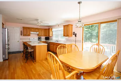 264 North Wawecus Hill Road, Norwich, CT 06360 - Photo 6