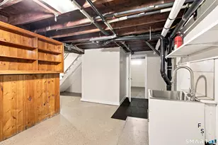 144 Wilson St, Hartford, CT 06106 - Photo 24