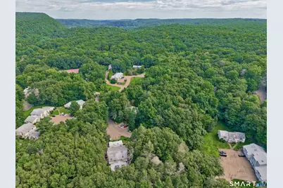 17 Wauwinet Court #17, Guilford, CT 06437 - Photo 36