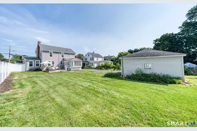 23 Somerset Street, Wethersfield, CT 06109 - Photo 34