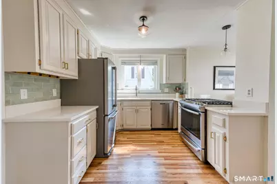 23 Somerset Street, Wethersfield, CT 06109 - Photo 6