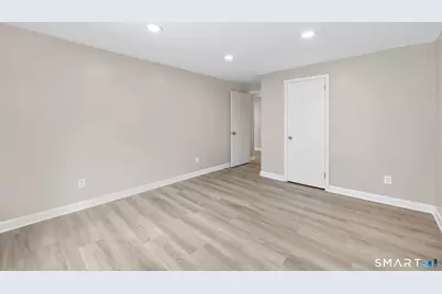 110 Greenwood Drive, Manchester, CT 06042 - Photo 18
