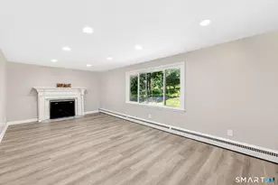 110 Greenwood Dr, Manchester, CT 06042 - Photo 6
