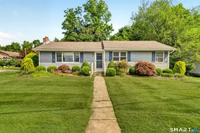 78 Arrowhead Road, Brookfield, CT 06804 - Photo 2