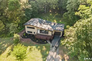 104 Bell St, Middletown, CT 06457 - Photo 1