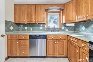 7 Chester St, Milford, CT 06460 - Photo 16