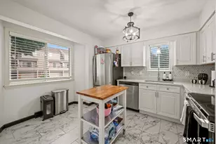 1561 E Main St, Meriden, CT 06450 - Photo 14
