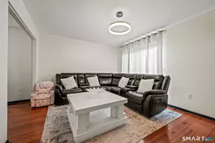 1561 E Main St, Meriden, CT 06450 - Photo 10