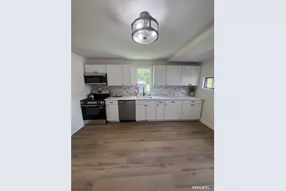 62 Benham Avenue, Waterford, CT 06375 - Photo 10