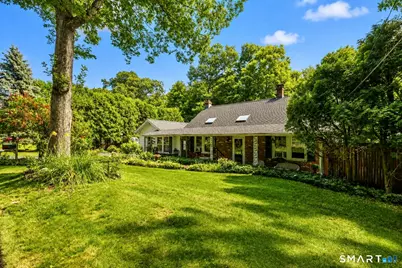 6 Sunrise Ridge, Middlefield, CT 06481 - Photo 4